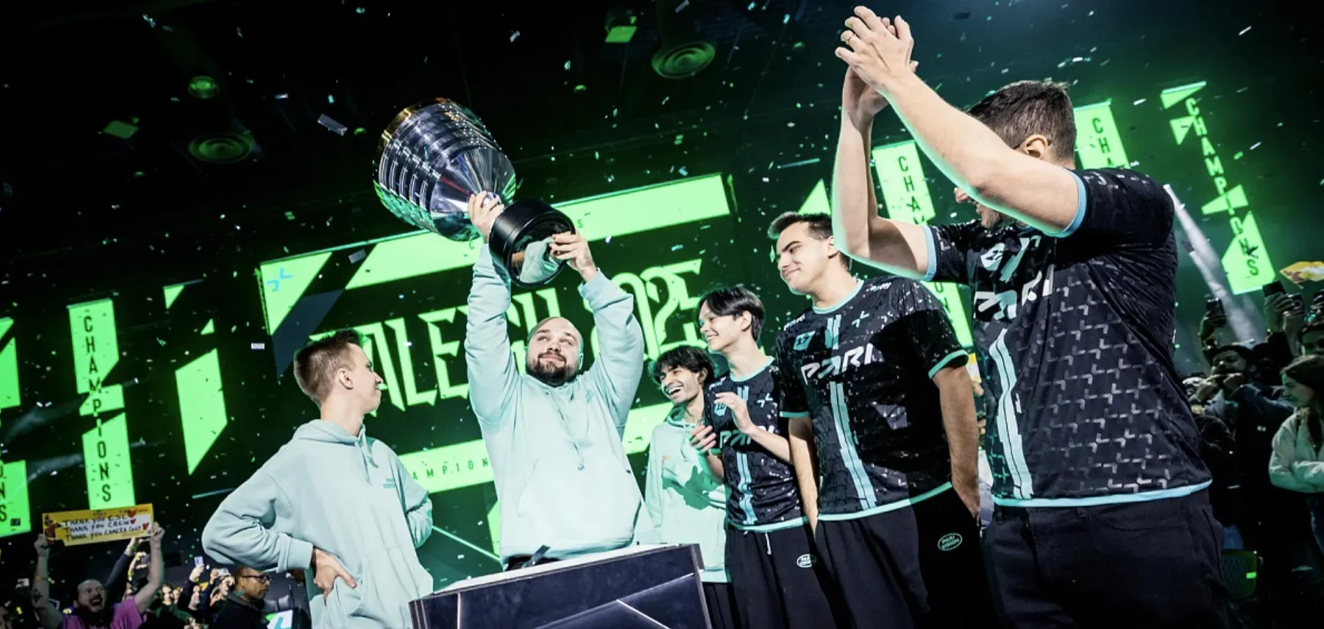 4 trophy.webp