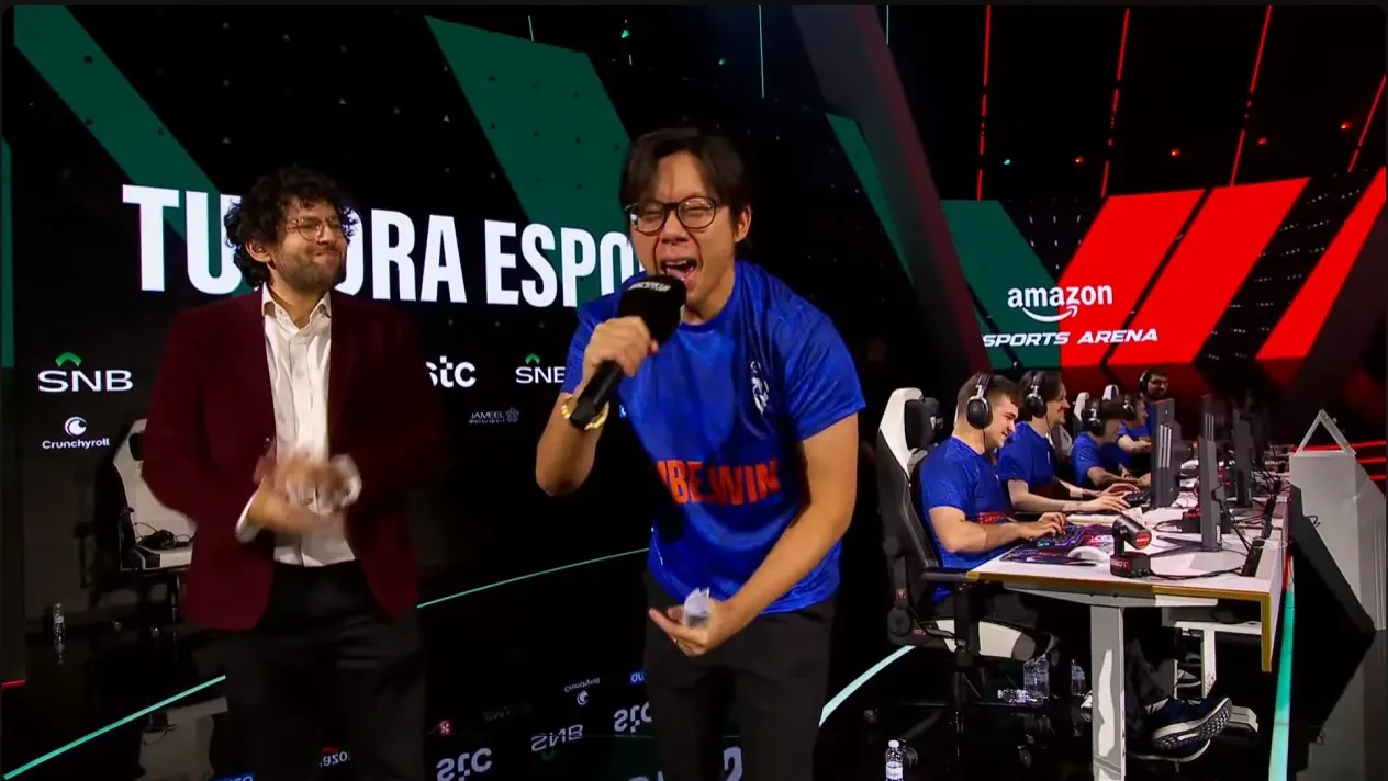 Moonmeander hyping the fans back home.webp