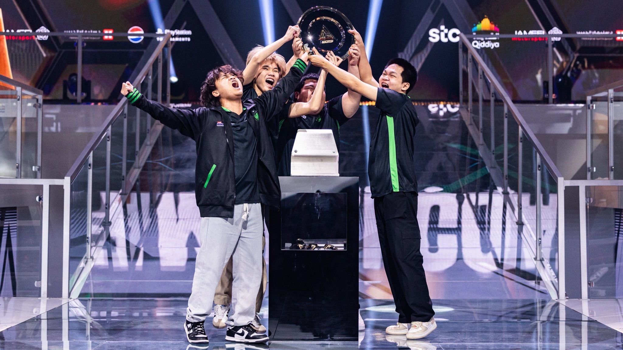 Team Falcons EWC 2024